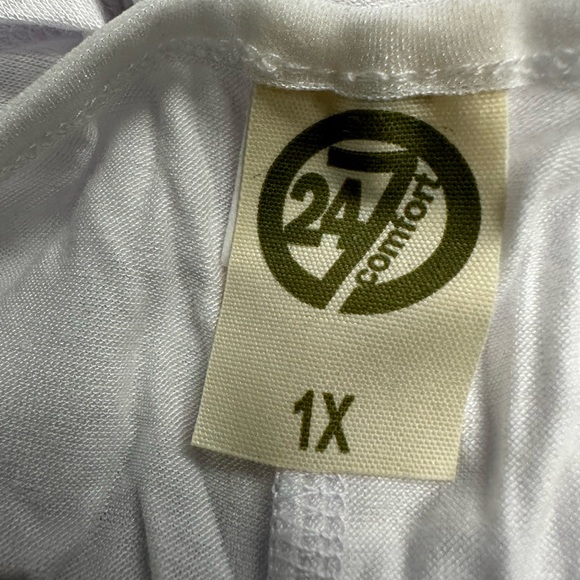 24/7 Comfort Apparel Women's Sleeveless Tunic Tank White New Size 1X - Picture 2 of 2